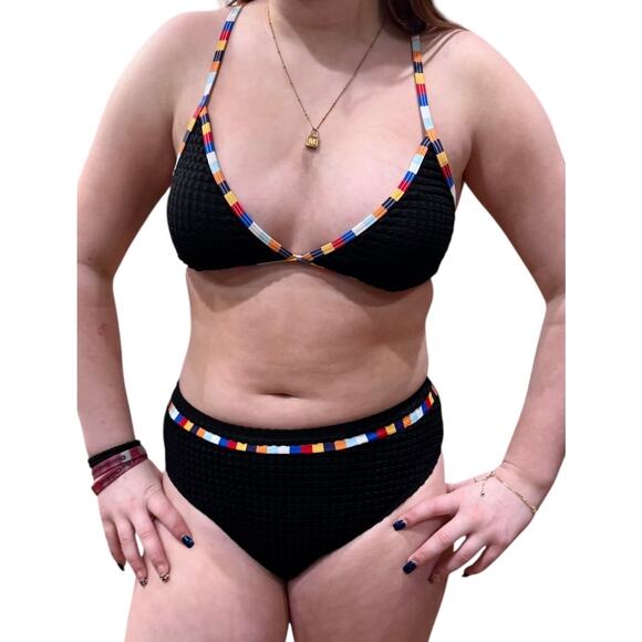 NEW Cupshe SWIMSUIT Women's MED Black Waffle Knit Bikini Bralette & Bottoms Set - Picture 11 of 13